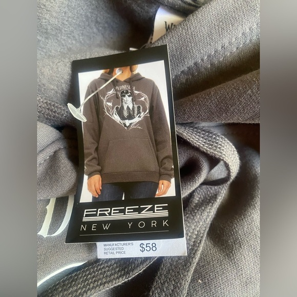 Wednesday Graphic Hoodie - Picture 7 of 8